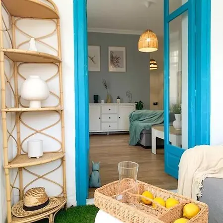 Apartment Bright Flat Rosaleda *