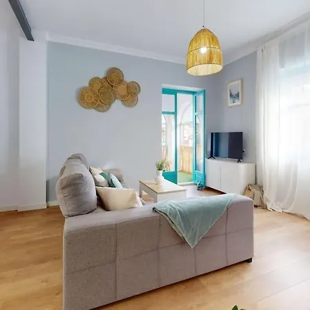 Bright Flat Rosaleda Apartment Malaga